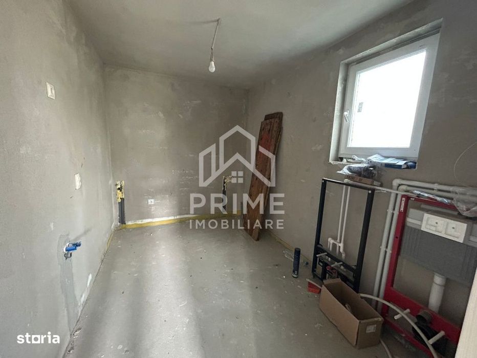 Casa de vanzare , 136 mp + 684 mp teren , Zona Totoi