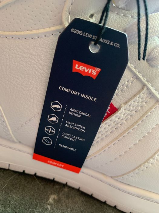 Levi’s • #Levis •