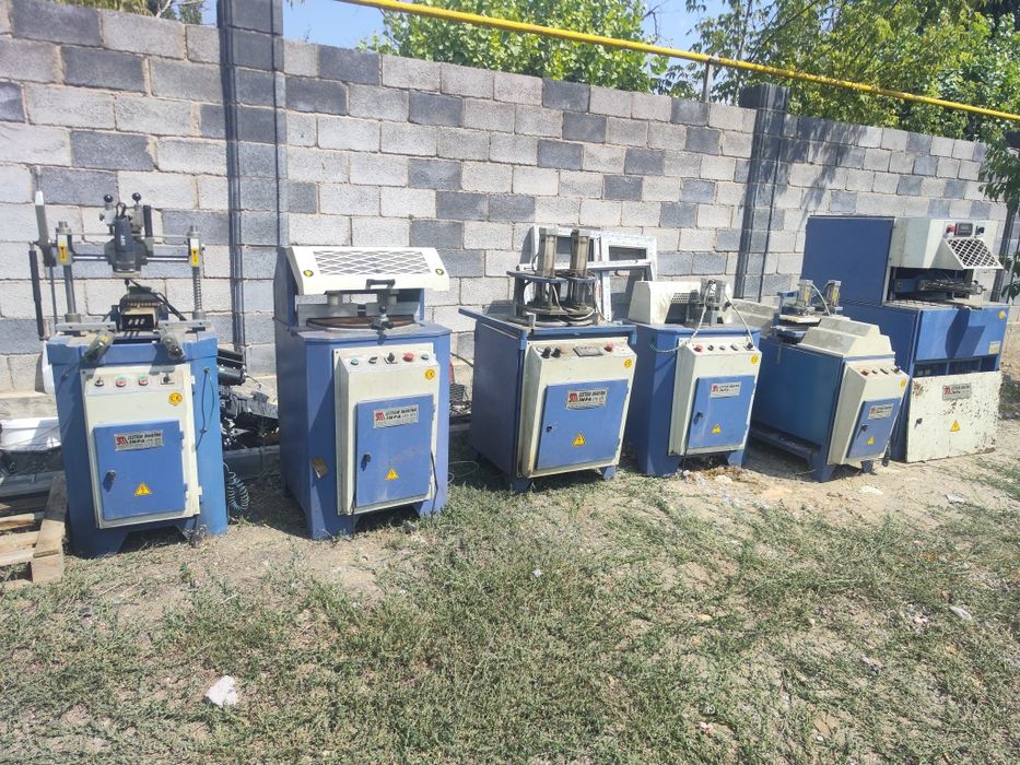 Станок для производства пластиковых окон