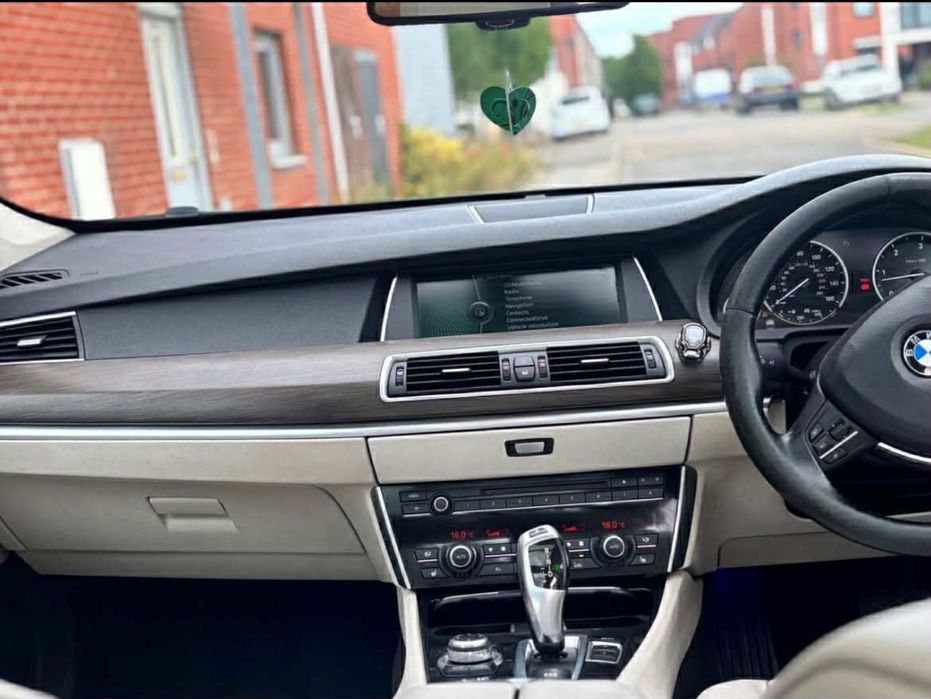 Dezmembrez bmw seria 5 f07 gt motor far capota aripa trager bara usa