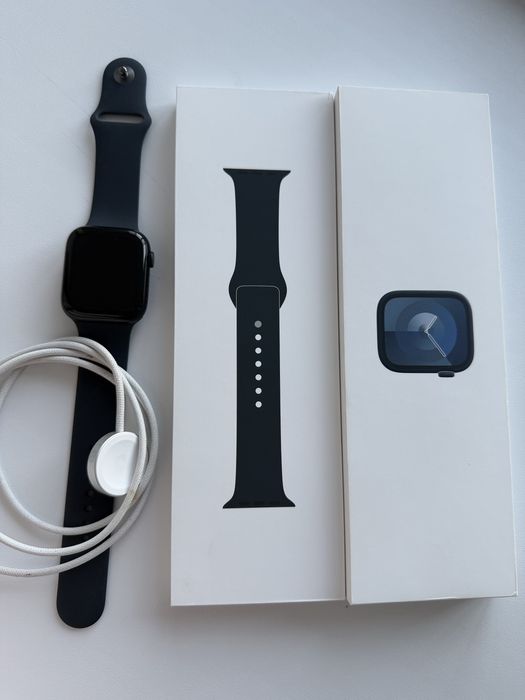 Apple Watch Series 9, 45mm  SB M/L GPS