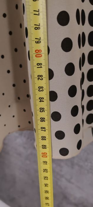 Rochie Yokko S de mătase  bej cu model