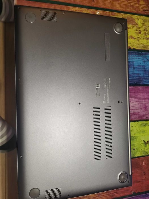 Assus vivobook s533e