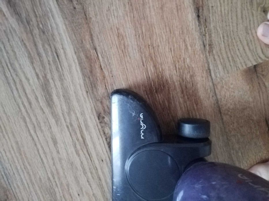 Aspirator Myria vertical cu fir