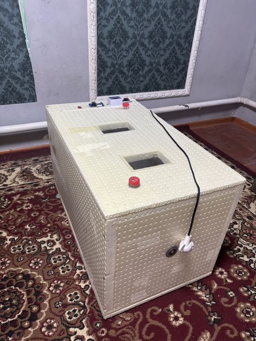 Продам инкубатор