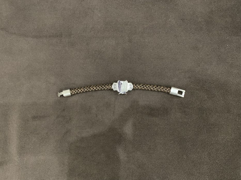 Ручной Браслет «Атака Титанов»