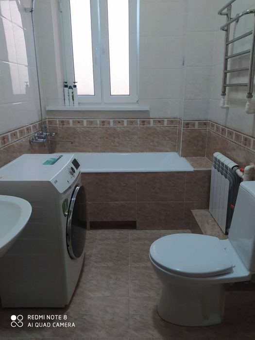 Продаётся 2/4/4 Урда,улица Алишера Навои,площадь,метро Мустакиллик.