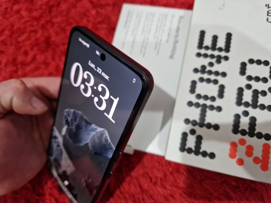 -Nothing Phone 2Pro, ca Nou, Negru, 128Gb, 8Ram, Bat: 100%, folosit o