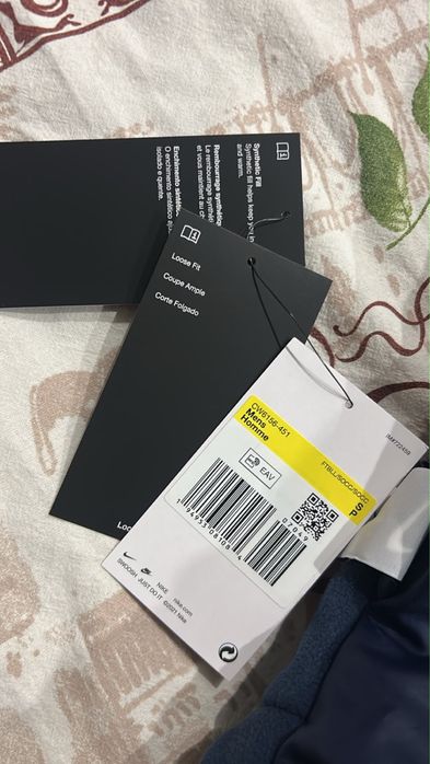 Продам куртку nike оригинал