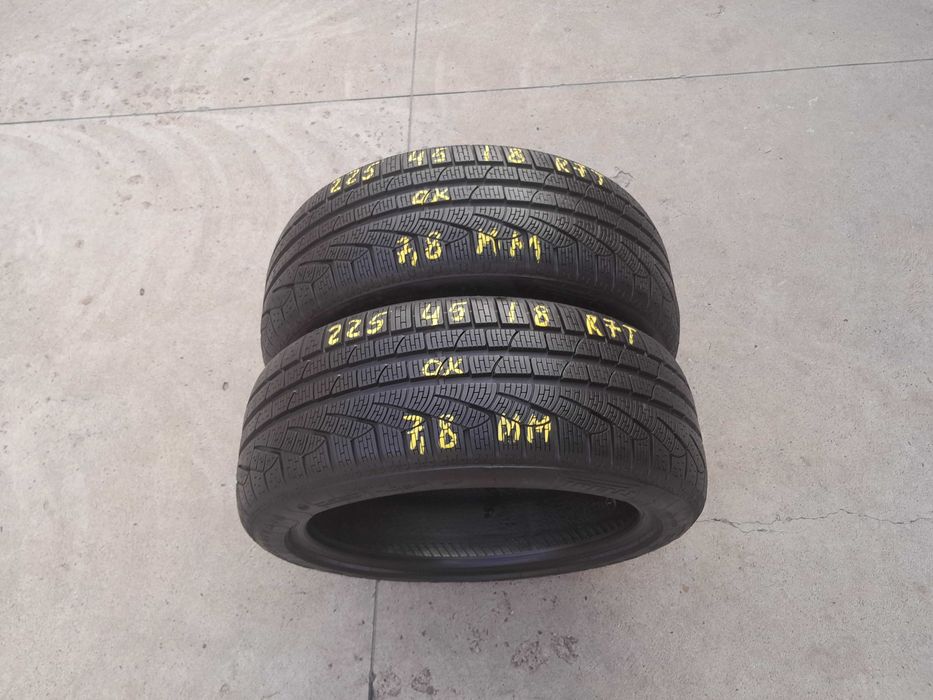 Doua anvelope iarna 225 45 18 pirelli sottozero 2 run flat cu 7,8 mm