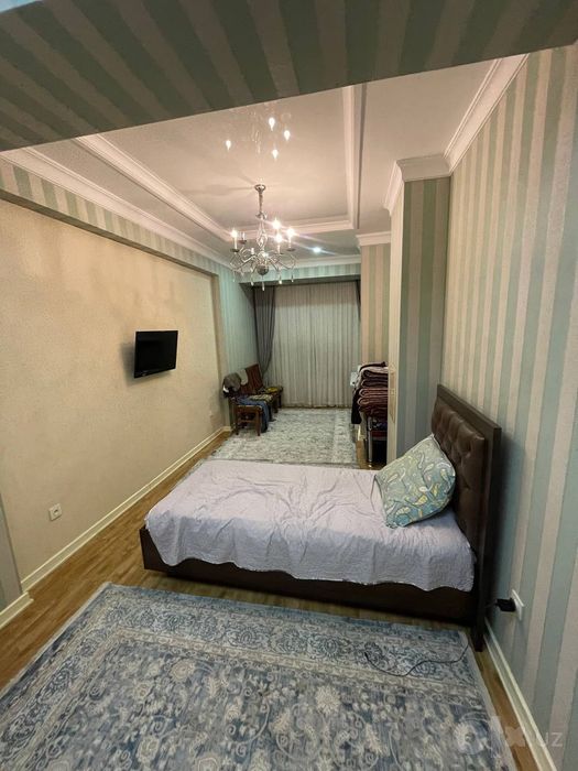 Sagbon Bauram 5 hona 2 chi etaj 160 kvadrat