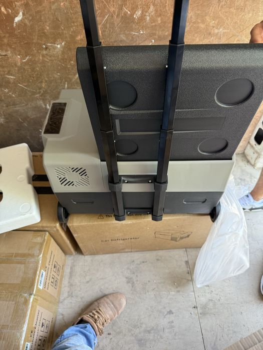 Компресорен хладилник за автомобил 30 литра