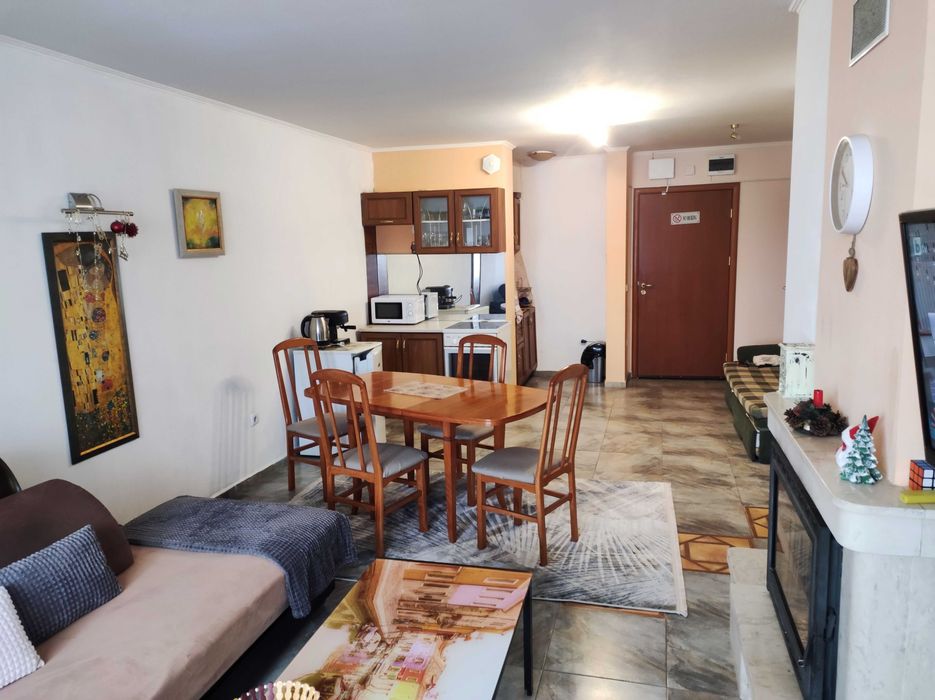 Дава се под наем Двустаен апартамент в Левски - 80 кв.м за 66.3 € - Снимка #1