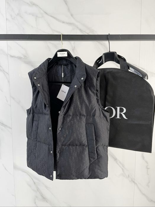 Vesta Dior , pe comanda , calitate premium , noua , M