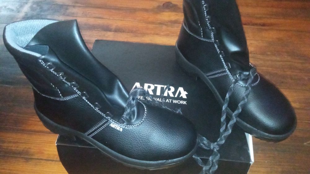 Работни - обувки