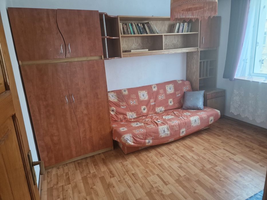 Ap 3 cam, etaj 1 , Maratei , decomandat, balcon,centrala  termopane