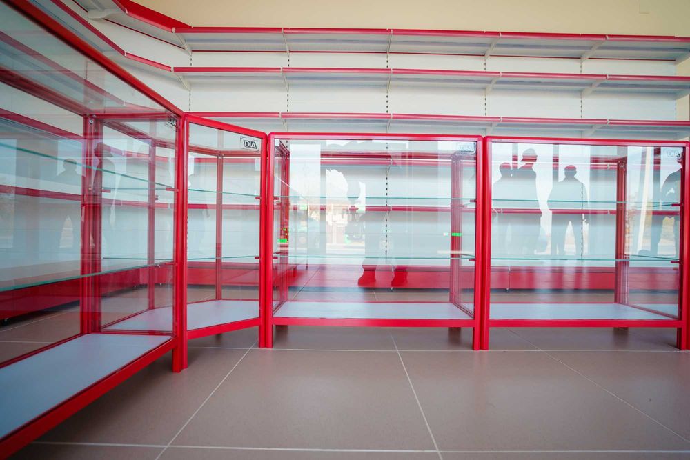 Прилавок витрина, стеклянная, metal oynaly vitrina va prilavkalar