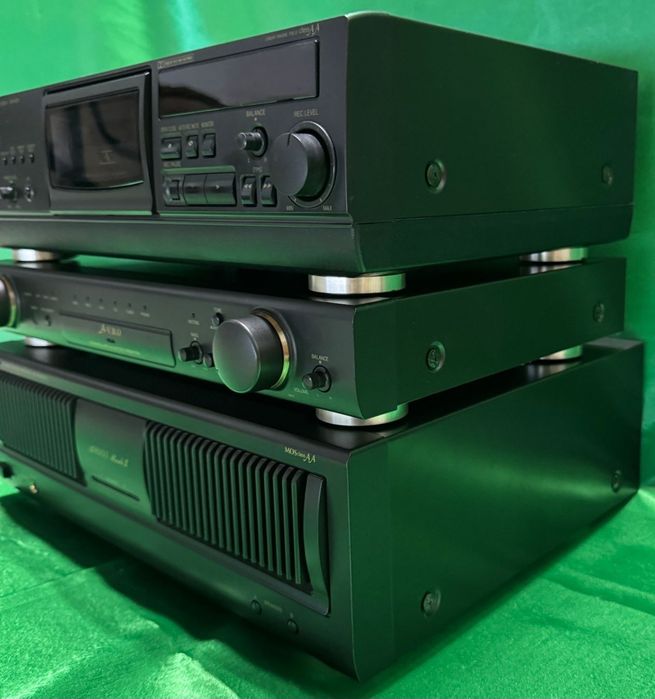 Linie audio Technics SE-A800MK2 , SU-C800MK2, RS-AZ6