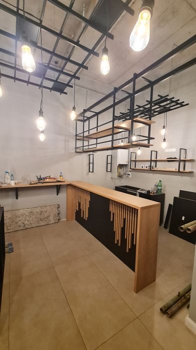 Executam mobila la comanda