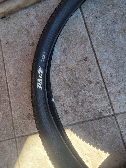 Vând cauciucuri MAXXIS PACE