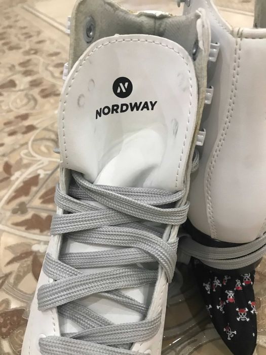 Коньки фигурные детские