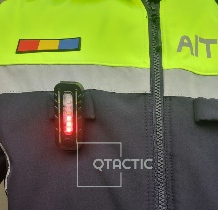 Lanternă LED portabilă cu clemă - 5 moduri de iluminat , USB