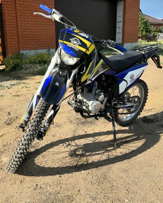 Продам эндуро 250 кубов