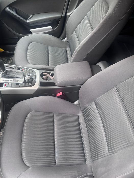 Audi A4 b8 anul 2011