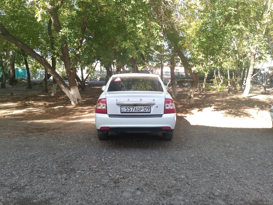 Продам Приору в идеальном состояние