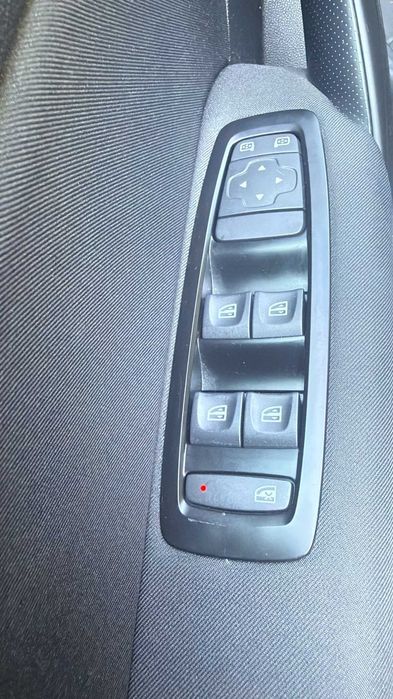 RENAULT Megane 2020 — imagine 4