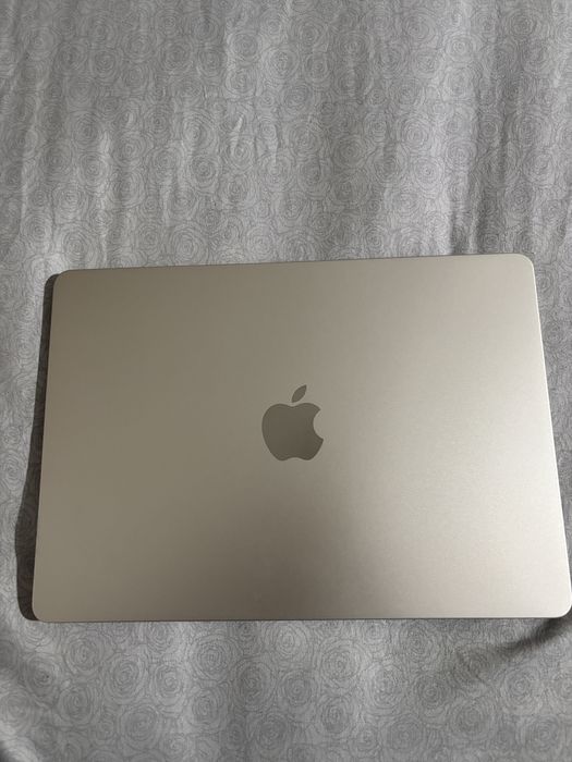 MacBook Air M4 2025