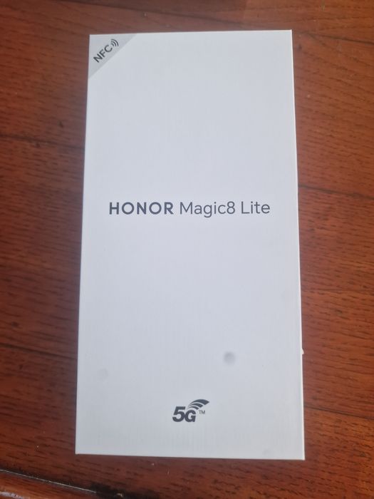 Honor magic8 lite нов