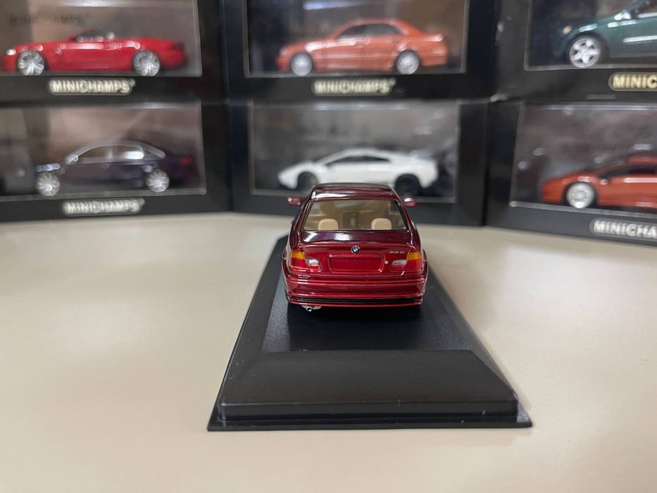Macheta Bmw Seria 3 E46 1:43 Minichamps