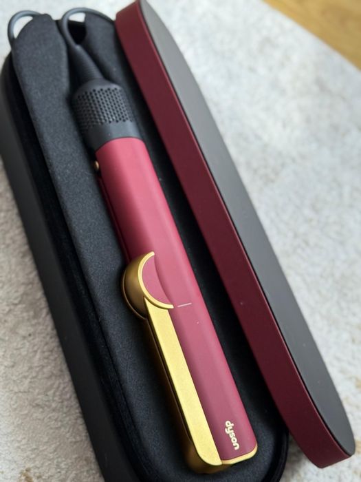 Оригинальный Dyson продам