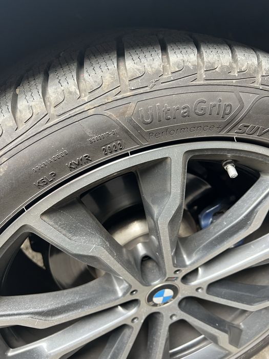 Vand cauciucuri iarna BMW X4