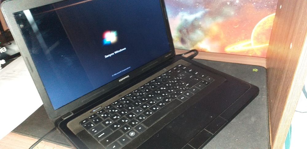 Ноутбук Compaq Presario CQ57