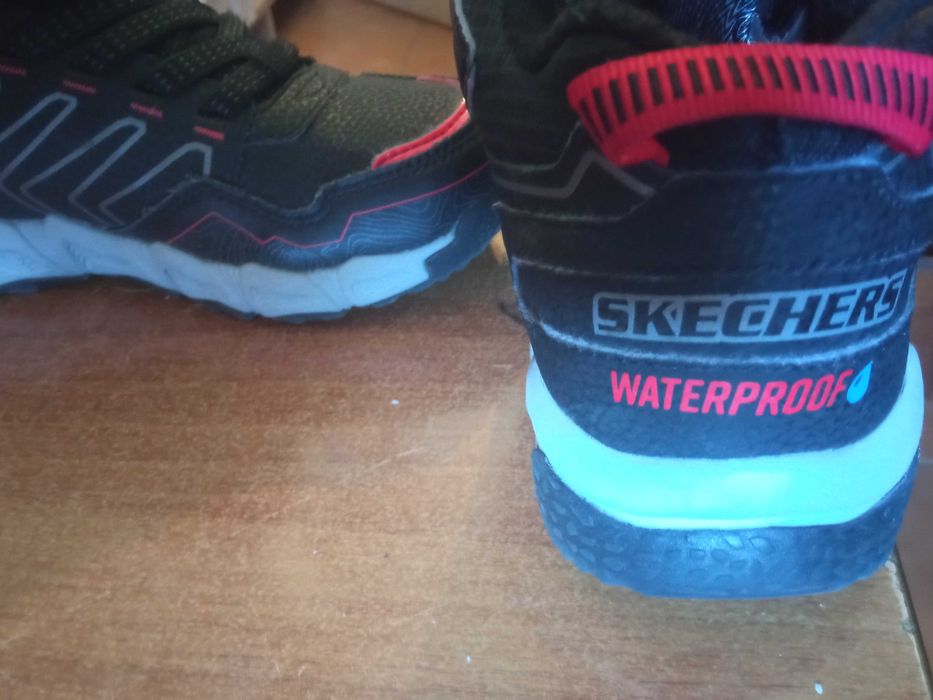 Ghete copii skechers