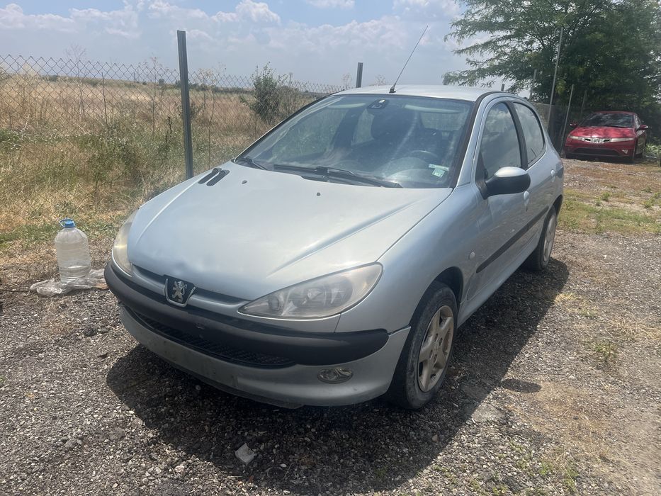 Peugept 206 1.4 16v 88 коня Face 2002 НА ЧАСТИ
