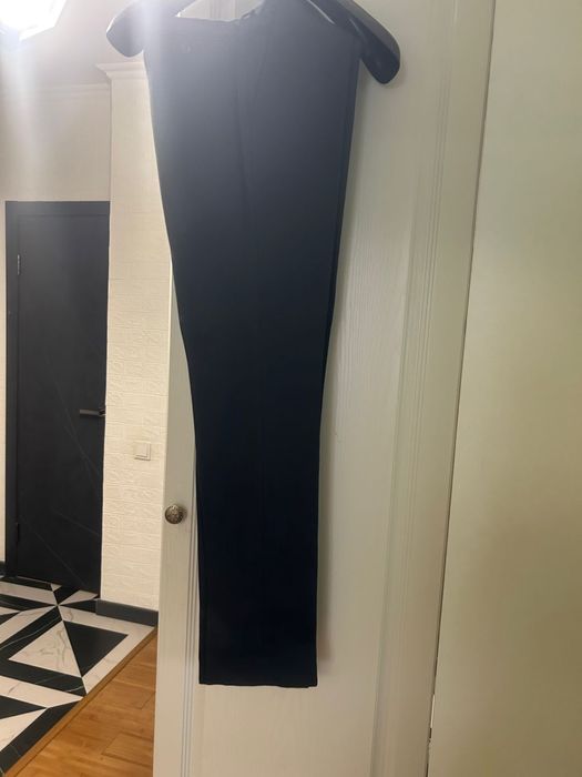 Продаю костюм тройка