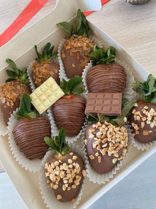 Клубника в шоколаде !!!