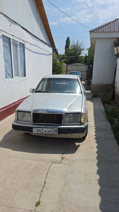 Продам мерседес 124