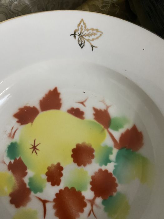 Набор тарелок шесть шт.СССР