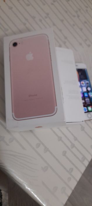 Айфон 7 в отличном состоянии