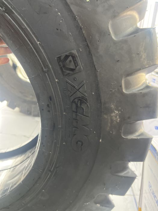 17.5-25 XCMG шины