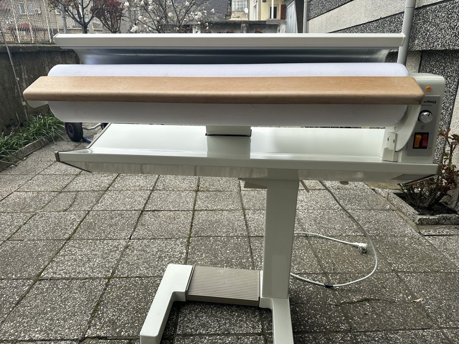 Гладачна машина каландър Привилег/Privileg