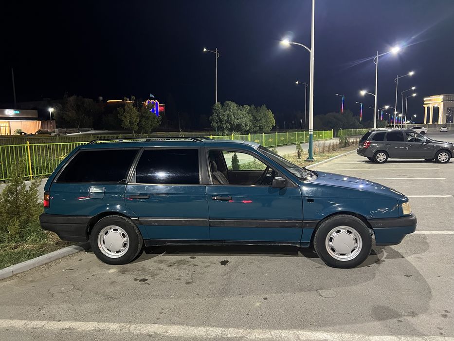 Пассат универсал 1.8 Passat
