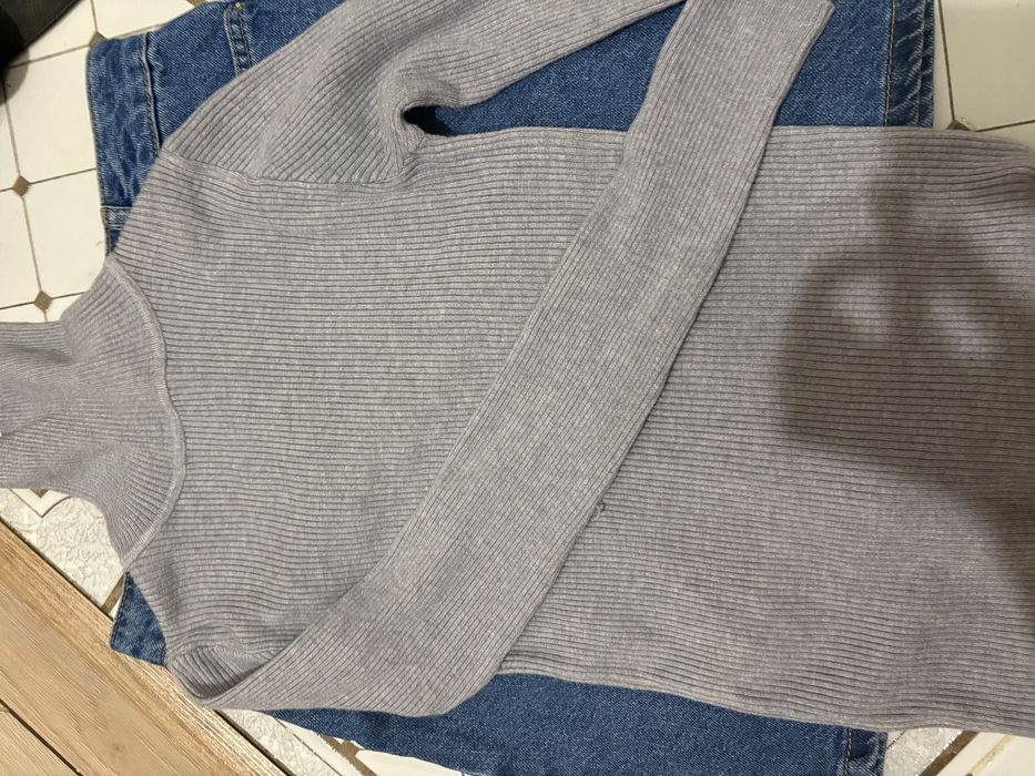 Продам вещи, есть и новые /и старые, которые толком не носила