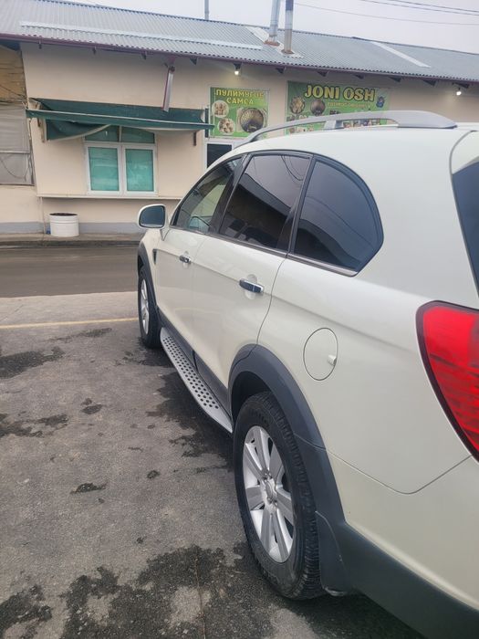 Автомобил Каптива