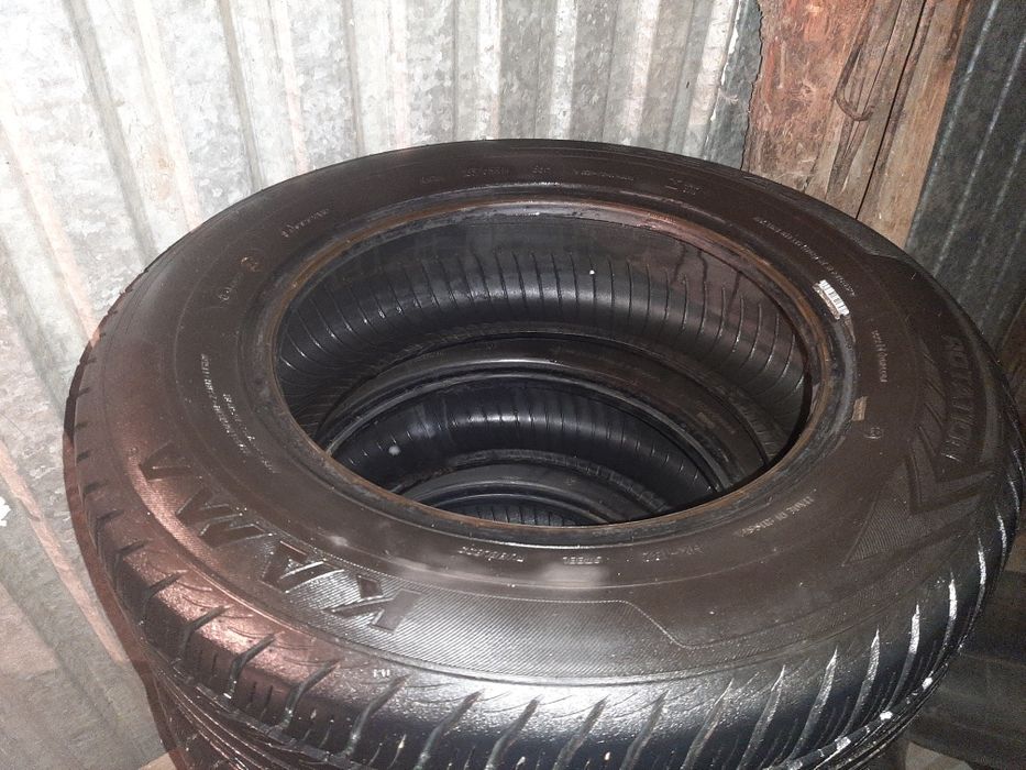 Продам покрышки летнее