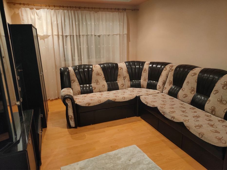Apartament 3 cam Piata mica